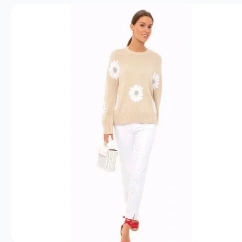 Tuckernuck, Miss Daisy Sweater, Tan/White,  Size Medium - Picture 2 of 10